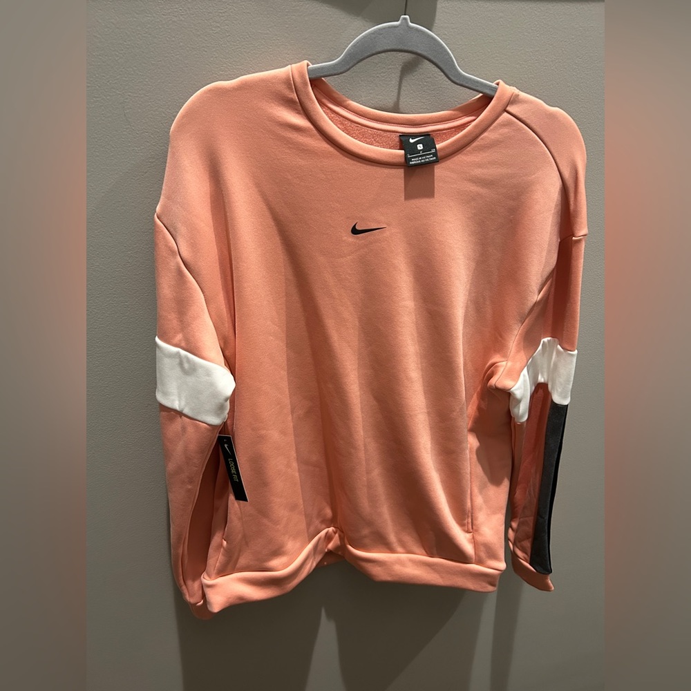 Nike long sleeve small
